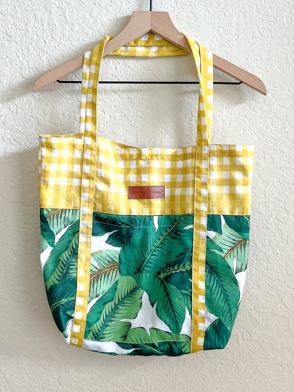 TOMMY BAHAMA Green Banana Leaf Tote Bag Cotton Canvas Handles Yellow Gingham